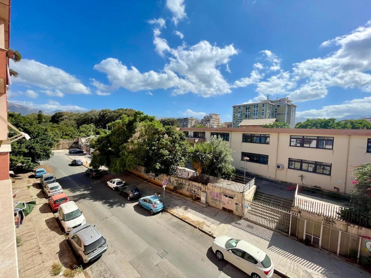 Appartamento Vicino Il Centro Palermo Exteriör bild
