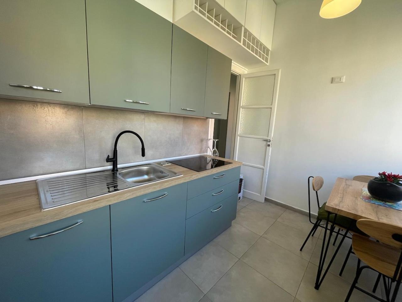 Appartamento Vicino Il Centro Palermo Exteriör bild